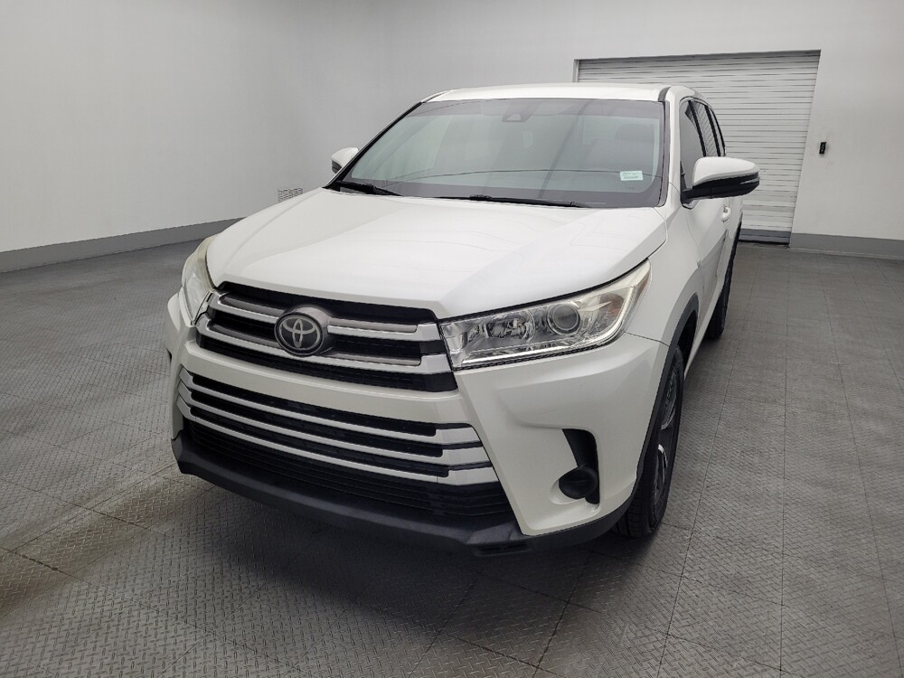 2019 Toyota Highlander in Savannah, GA 31419 - 18123716 15