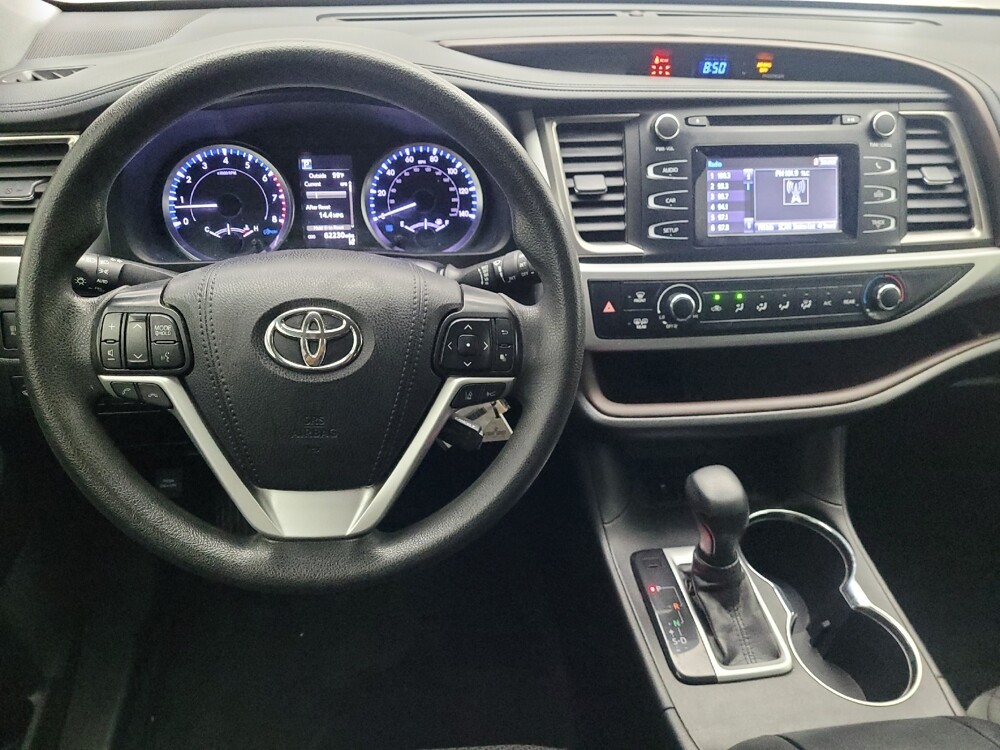 2019 Toyota Highlander in Savannah, GA 31419 - 18123716 22