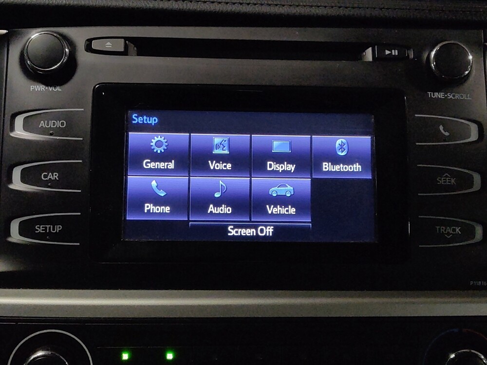 2019 Toyota Highlander in Savannah, GA 31419 - 18123716 25