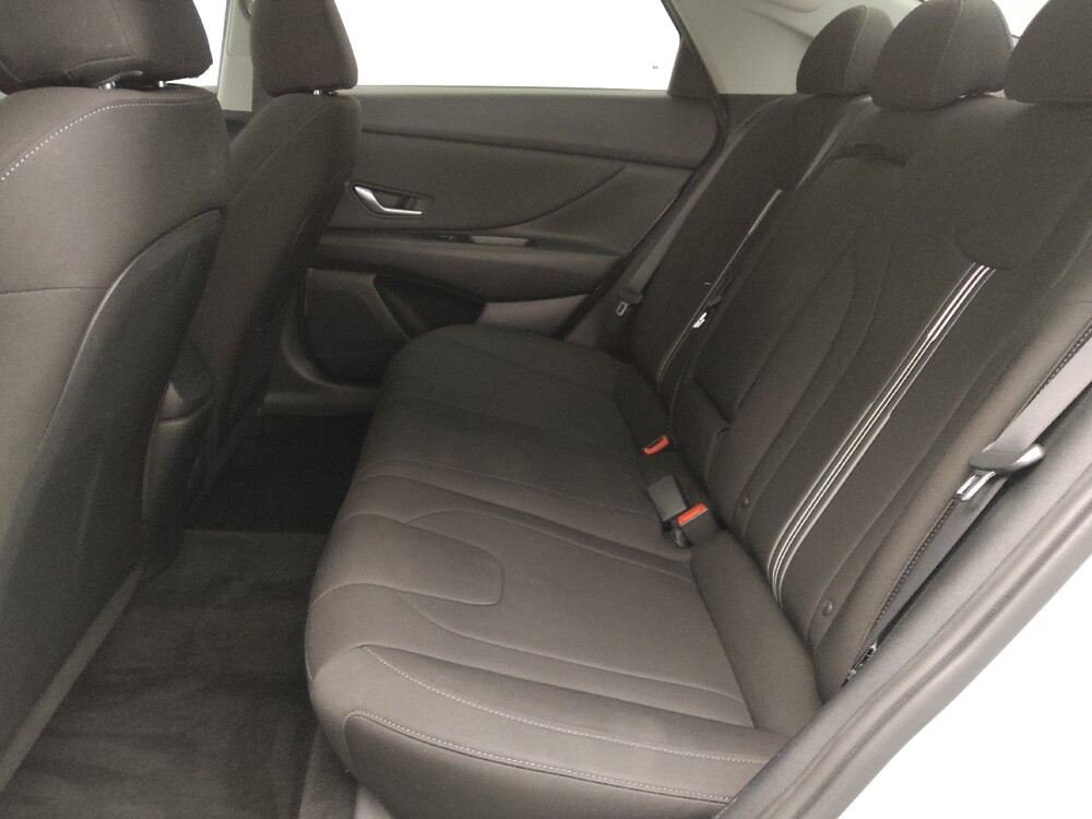 2022 Hyundai Elantra in Ocala, FL 34471 - 18123717 18