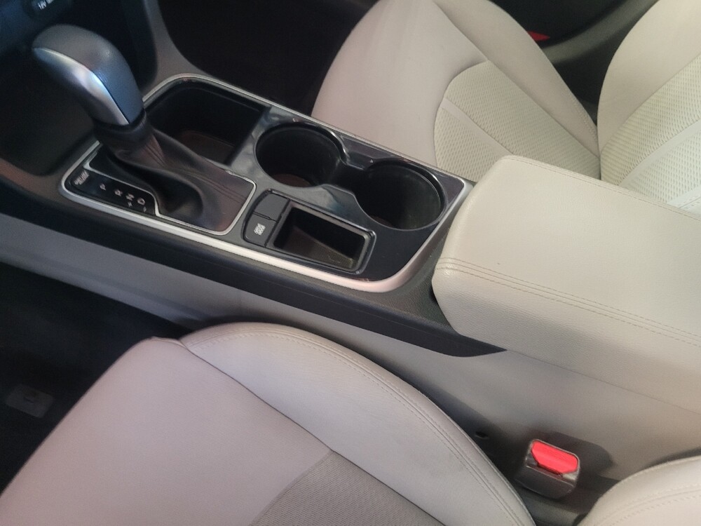 2019 Hyundai Sonata in Greenville, SC 29607 - 18123719 26