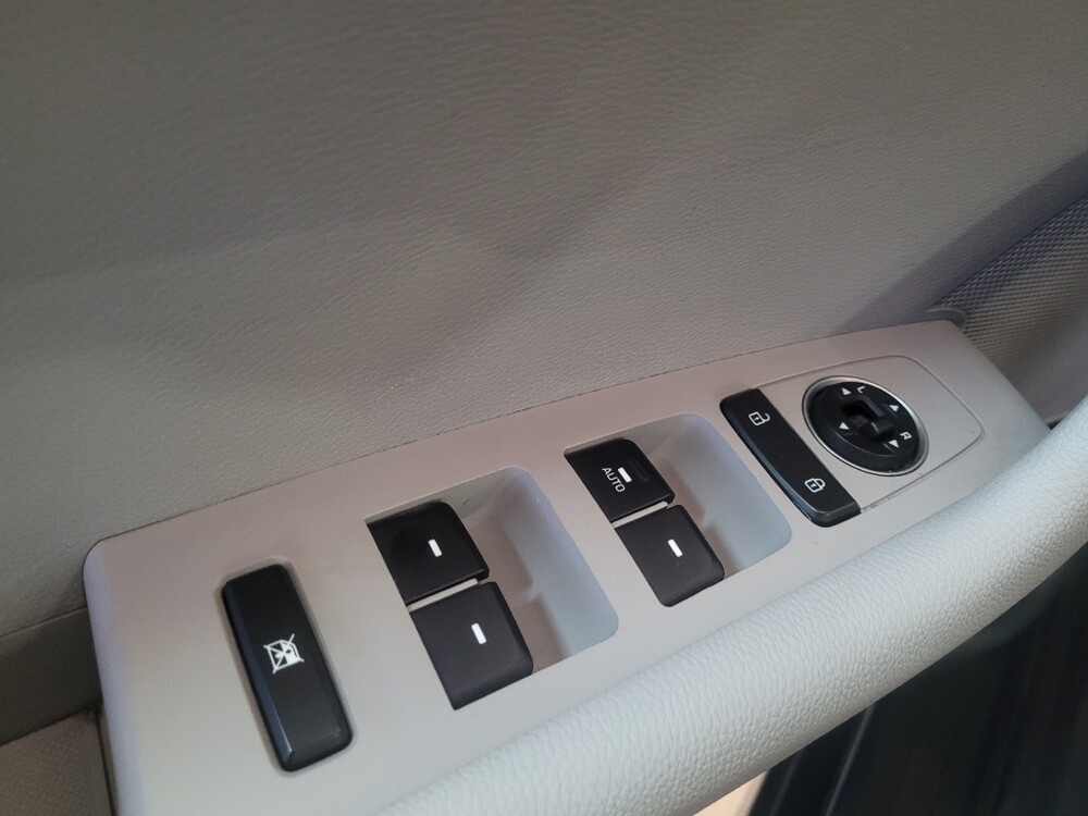 2019 Hyundai Sonata in Greenville, SC 29607 - 18123719 27