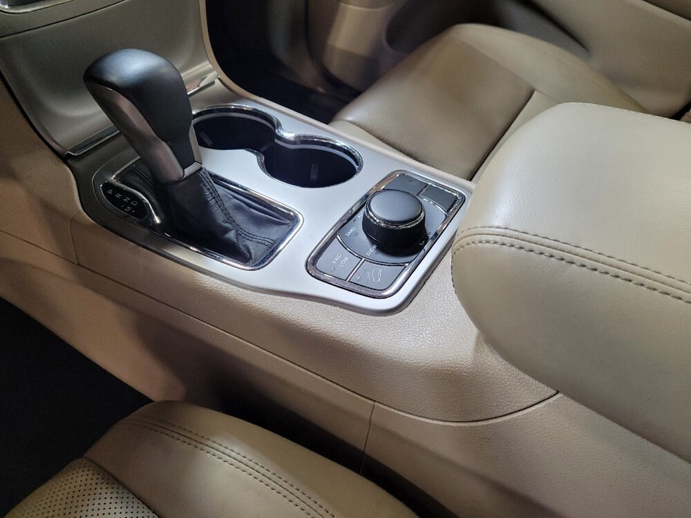 2018 Jeep Grand Cherokee in Downey, CA 90241 - 18123724 26