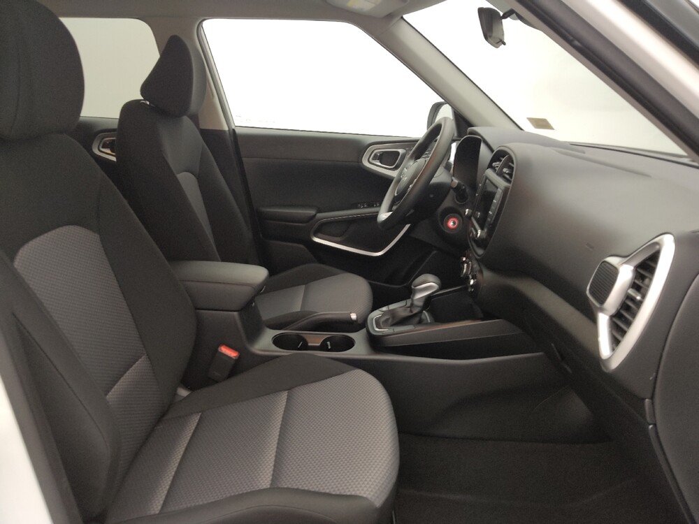 2025 Kia Soul in Albuquerque, NM 87113 - 18123727 21
