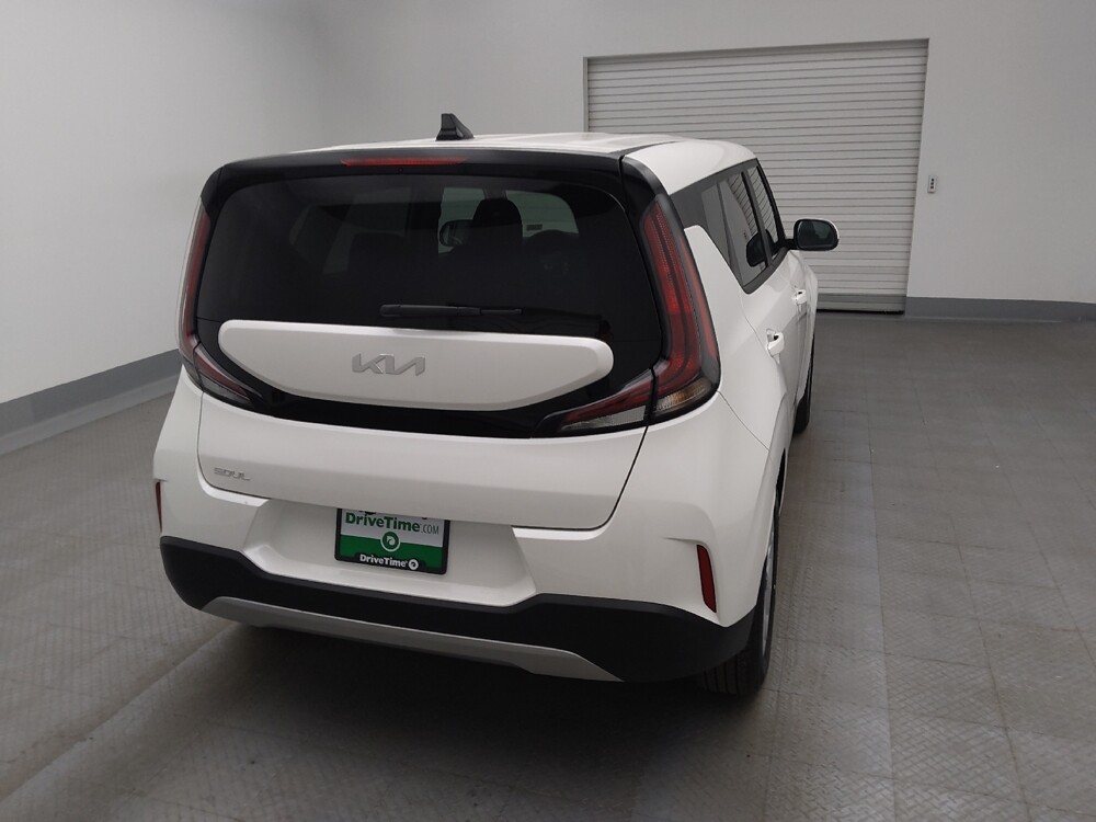 2025 Kia Soul in Albuquerque, NM 87113 - 18123727 7