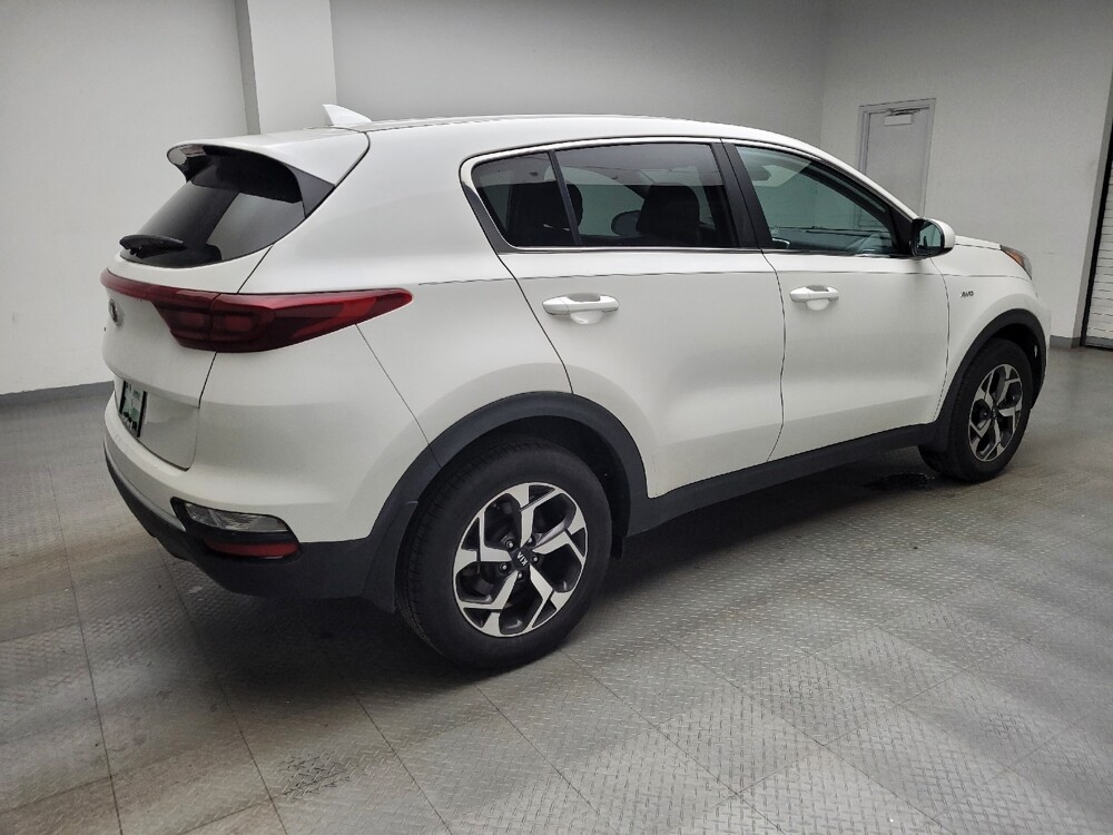 2022 Kia Sportage in Taylor, MI 48180 - 18123728 10