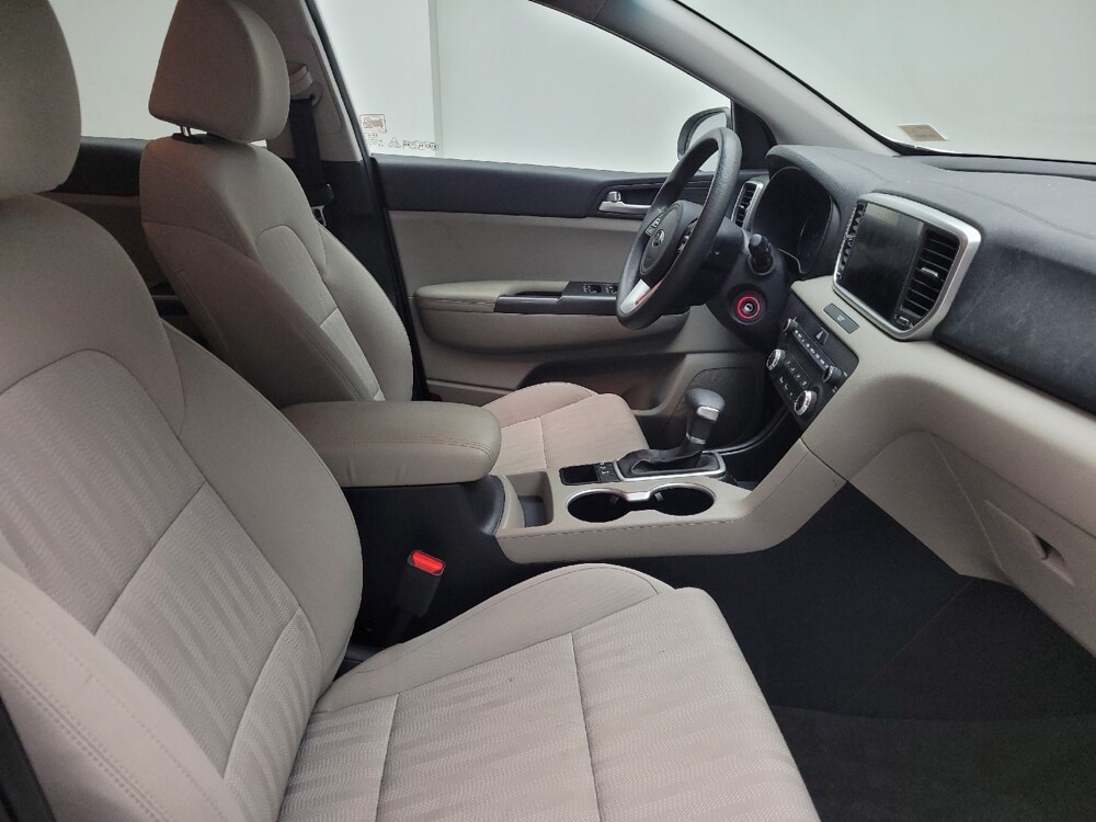 2022 Kia Sportage in Taylor, MI 48180 - 18123728 21