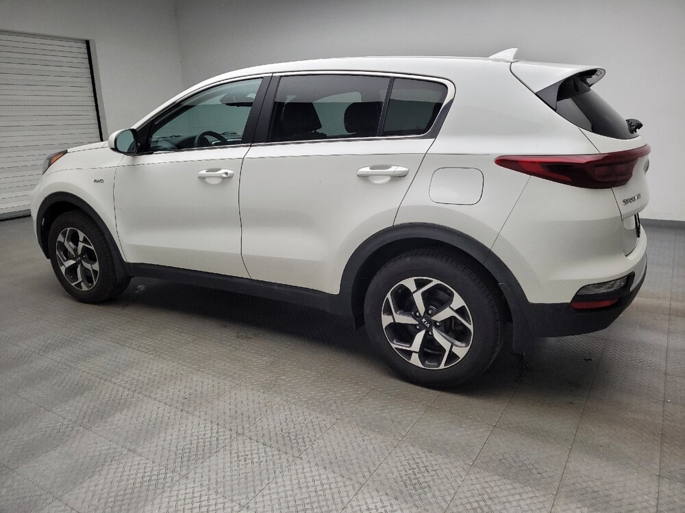 2022 Kia Sportage in Taylor, MI 48180 - 18123728 3