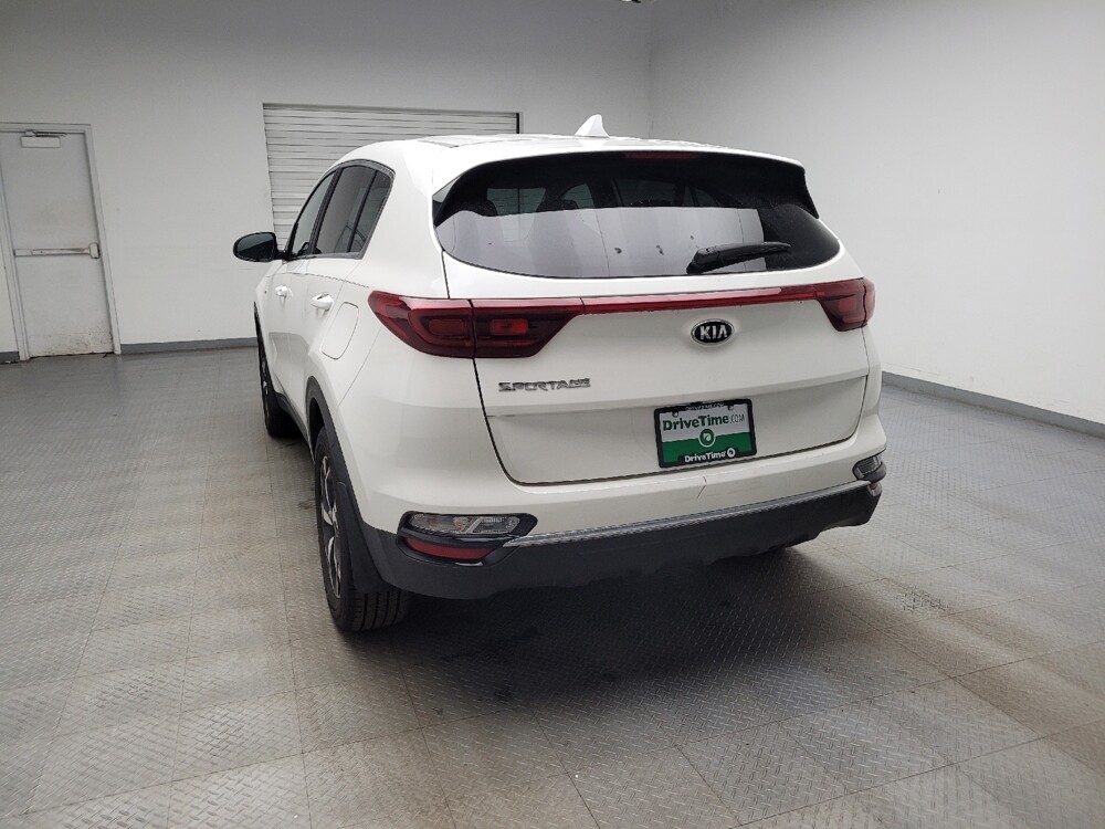 2022 Kia Sportage in Taylor, MI 48180 - 18123728 6