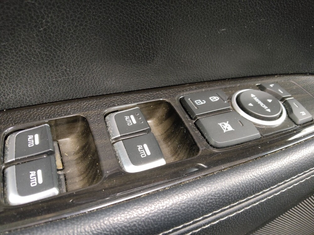 2019 Kia Sorento in Columbia, SC 29210 - 18123734 27