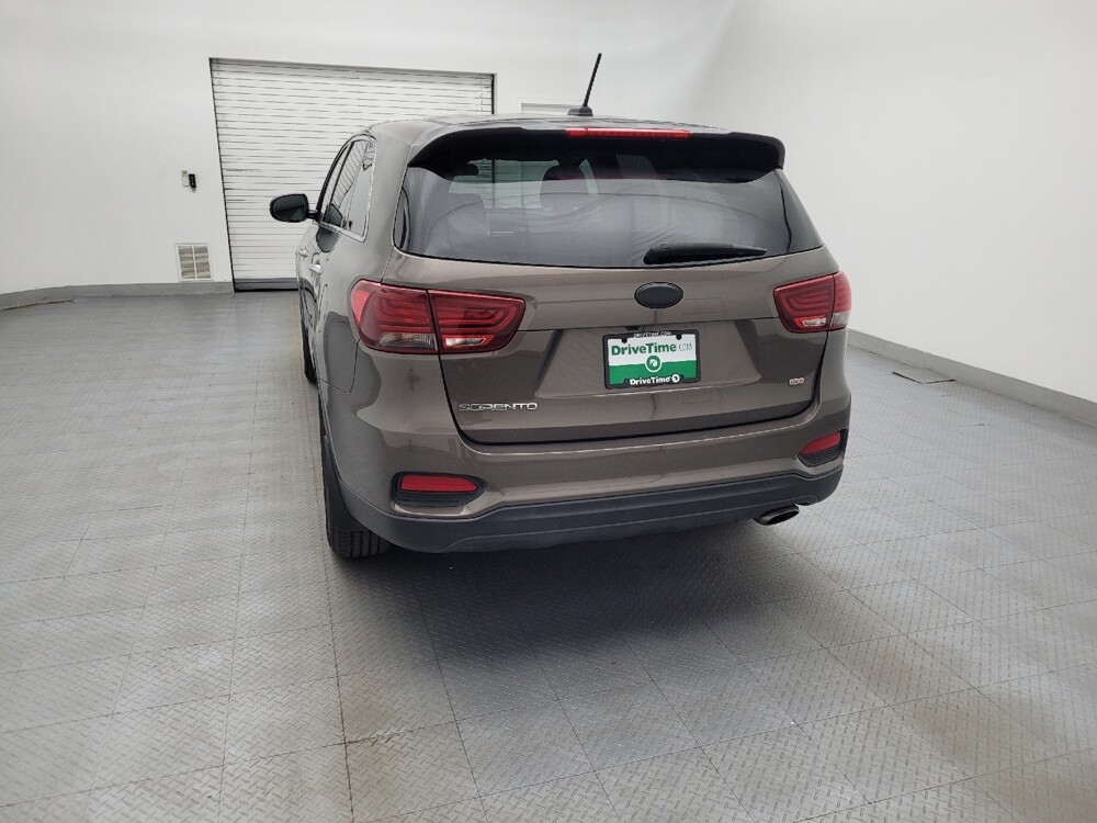 2019 Kia Sorento in Columbia, SC 29210 - 18123734 6