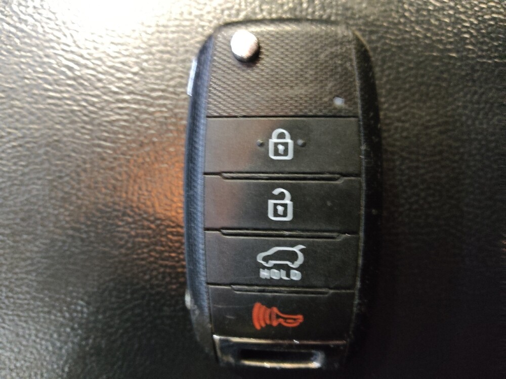 2019 Kia Sorento in Columbia, SC 29210 - 18123734 32