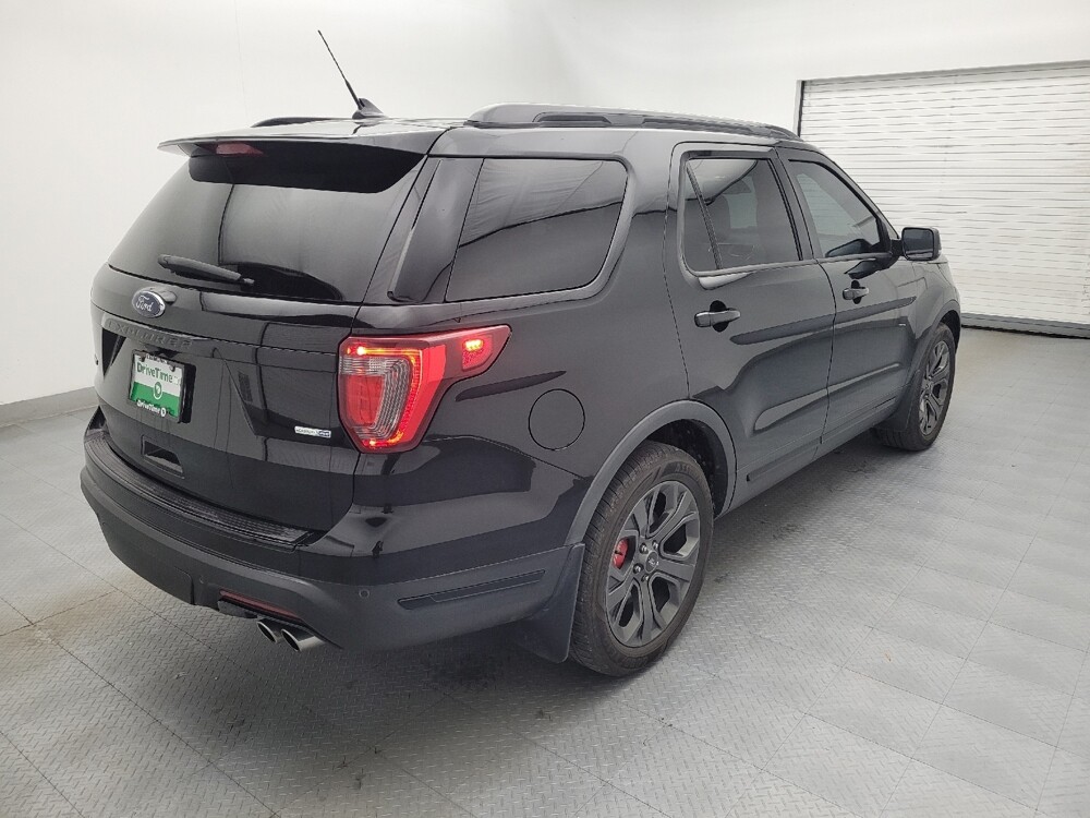 2018 Ford Explorer in Raleigh, NC 27604 - 18123738 9