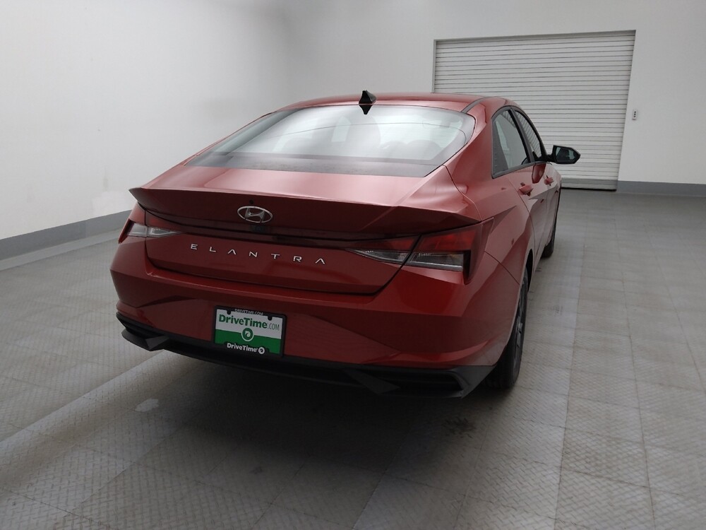 2023 Hyundai Elantra in Lakewood, CO 80215 - 18123741 7