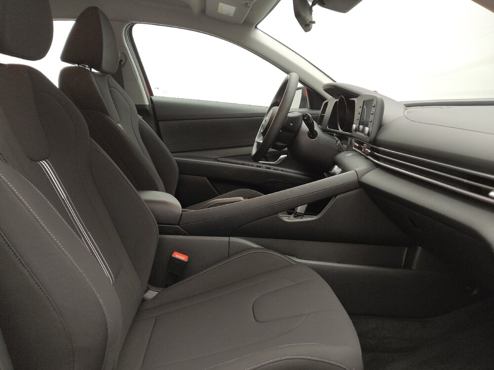 2023 Hyundai Elantra in Lakewood, CO 80215 - 18123741 21