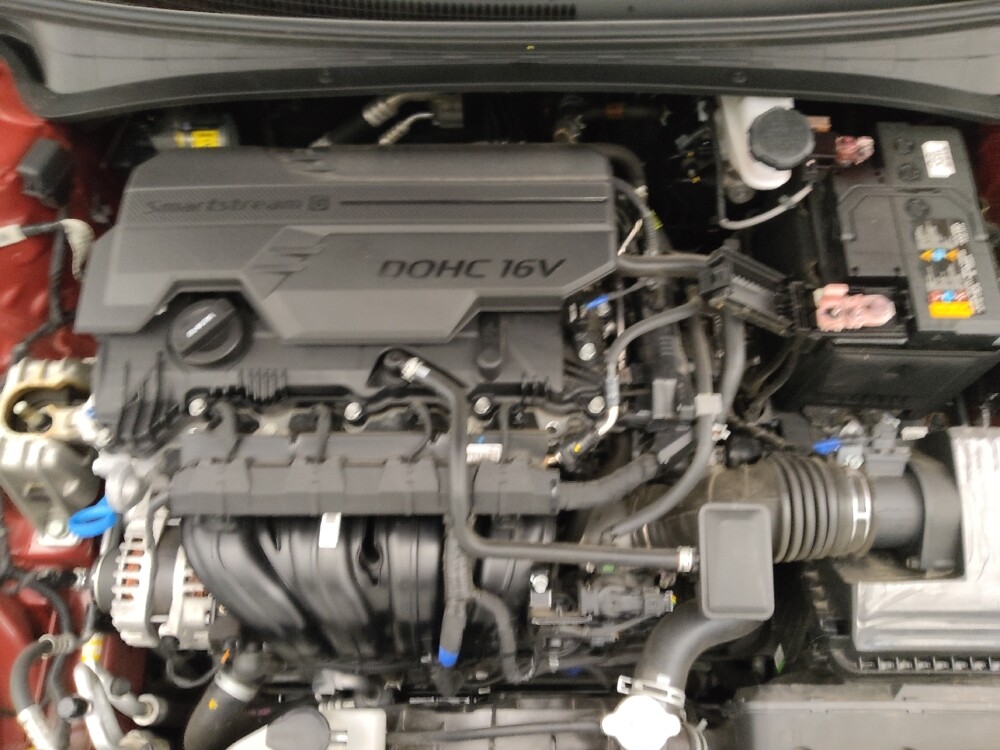 2025 Hyundai Elantra in Albuquerque, NM 87113 - 18123746 30