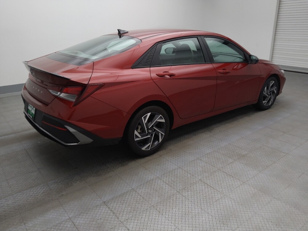 2025 Hyundai Elantra in Albuquerque, NM 87113 - 18123746 10