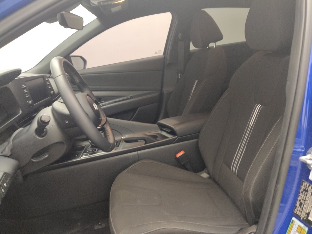 2025 Hyundai Elantra in Colorado Springs, CO 80909 - 18123747 17