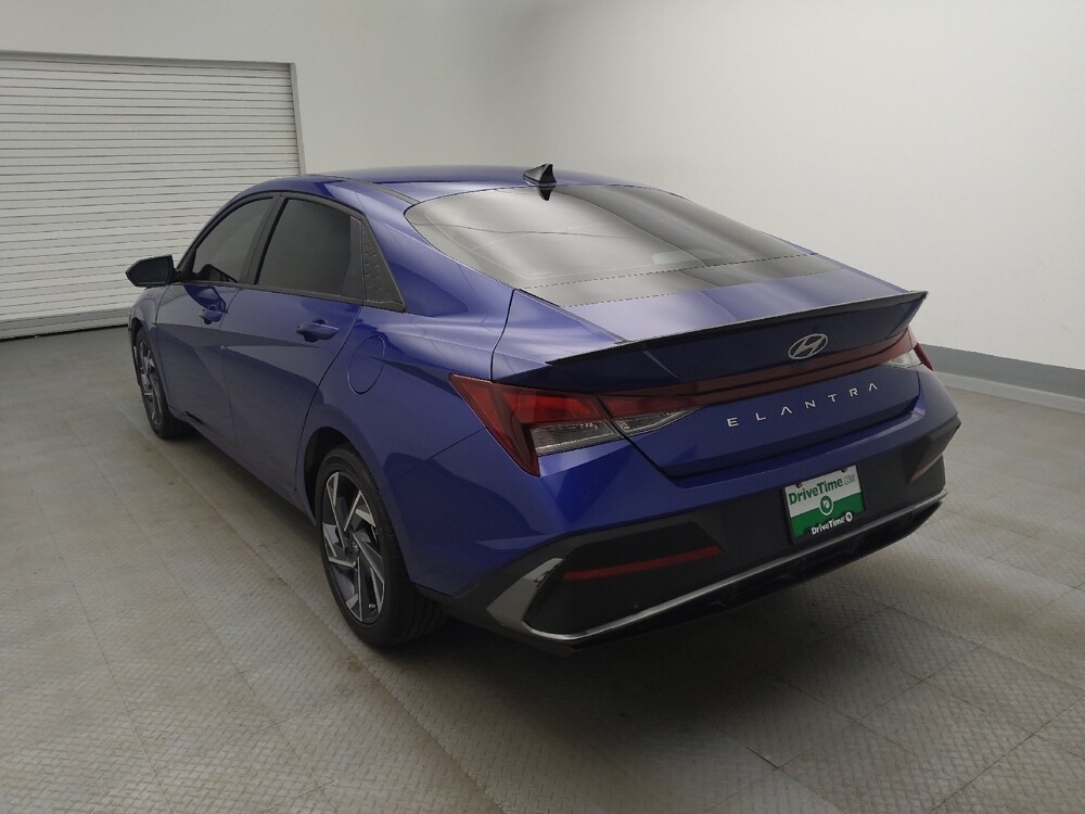 2025 Hyundai Elantra in Colorado Springs, CO 80909 - 18123747 5