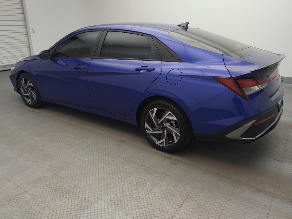 2025 Hyundai Elantra in Colorado Springs, CO 80909 - 18123747 3