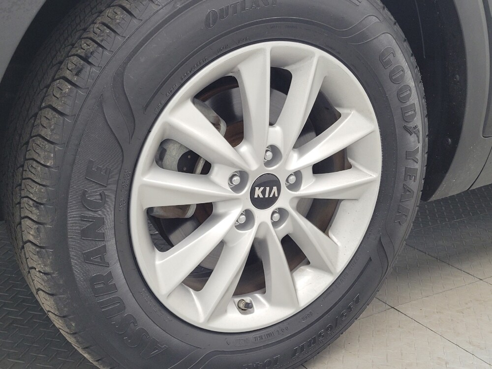 2019 Kia Sorento in Memphis, TN 38128 - 18123749 31