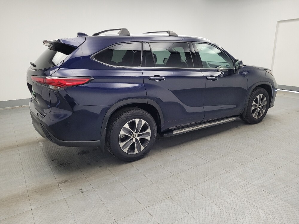 2021 Toyota Highlander in Huntsville, AL 35816 - 18123757 10