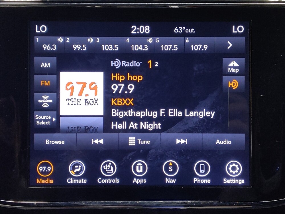 2019 Jeep Grand Cherokee in Houston, TX 77060 - 18123760 25