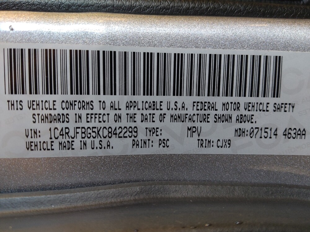 2019 Jeep Grand Cherokee in Houston, TX 77060 - 18123760 33