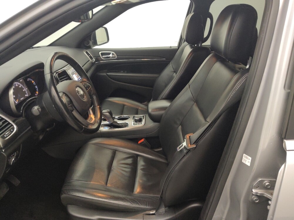 2019 Jeep Grand Cherokee in Houston, TX 77060 - 18123760 17