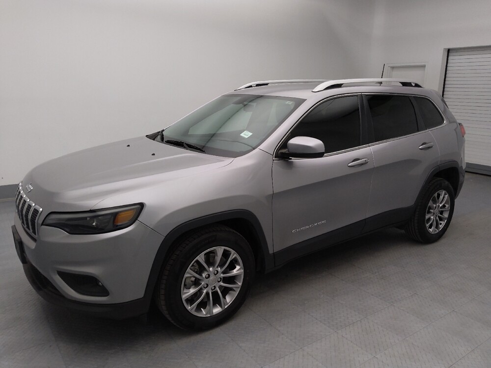 2019 Jeep Cherokee in St. Louis, MO 63136 - 18123761 2