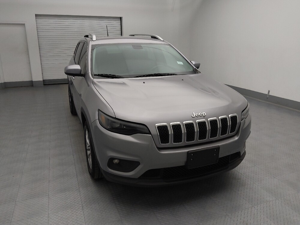 2019 Jeep Cherokee in St. Louis, MO 63136 - 18123761 14