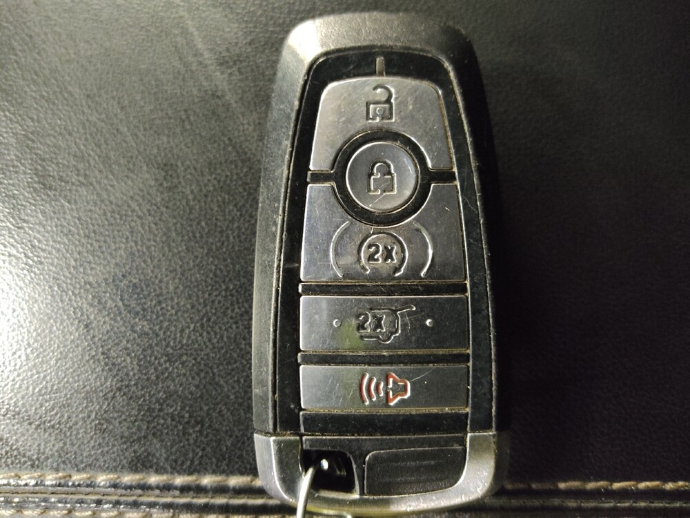 2020 Ford Explorer in Bradenton, FL 34207 - 18123762 32