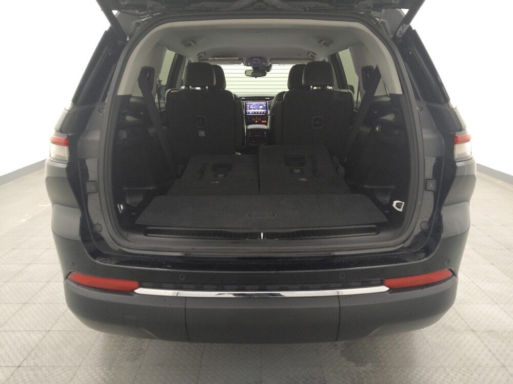 2023 Jeep Grand Cherokee L in Houston, TX 77074 - 18123764 29