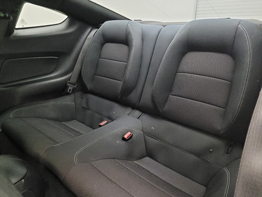 2015 Ford Mustang in Cincinnati, OH 45255 - 18123773 18