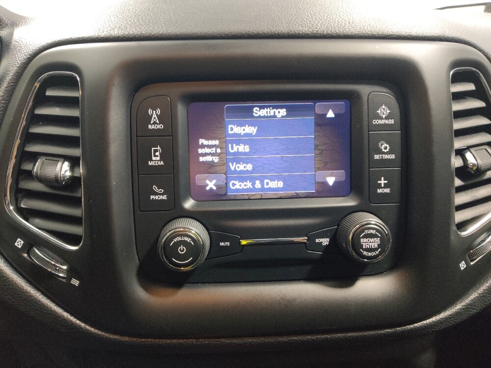 2018 Jeep Compass in Columbus, OH 43231 - 18123774 25