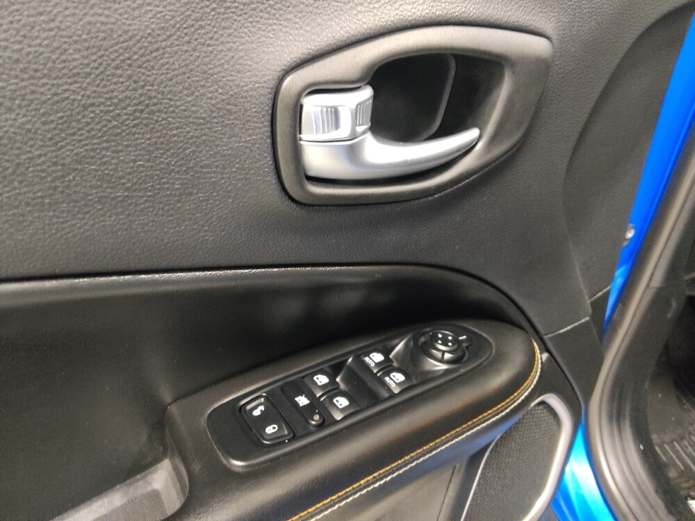 2018 Jeep Compass in Columbus, OH 43231 - 18123774 27