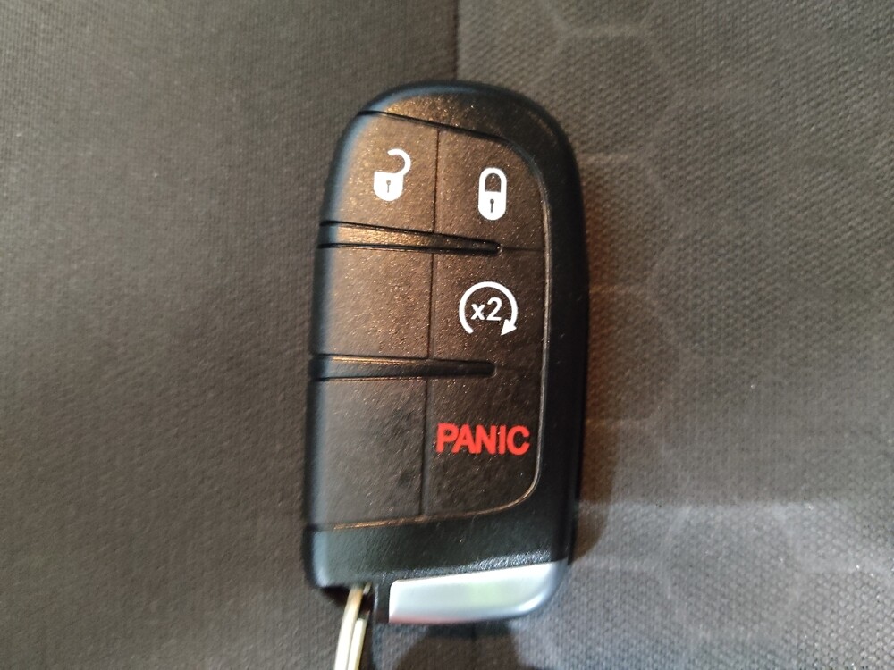 2018 Jeep Compass in Columbus, OH 43231 - 18123774 32