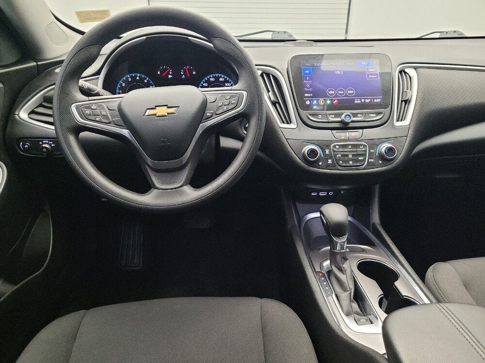 2022 Chevrolet Malibu in Miamisburg, OH 45342 - 18123775 22