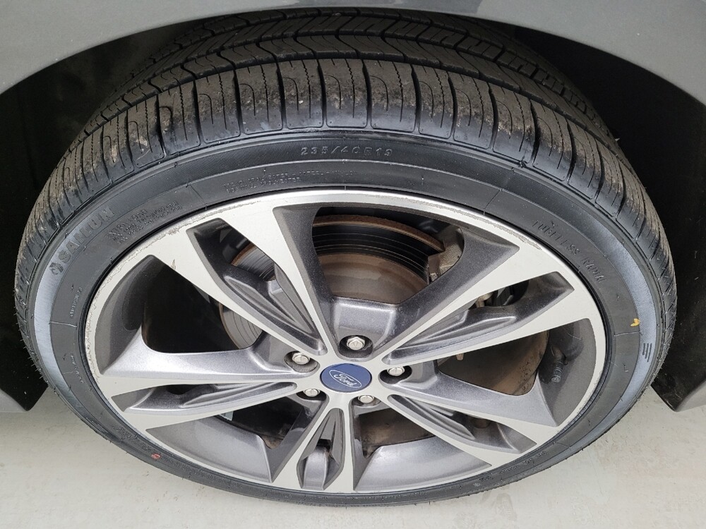 2019 Ford Fusion in Cincinnati, OH 45255 - 18123776 31