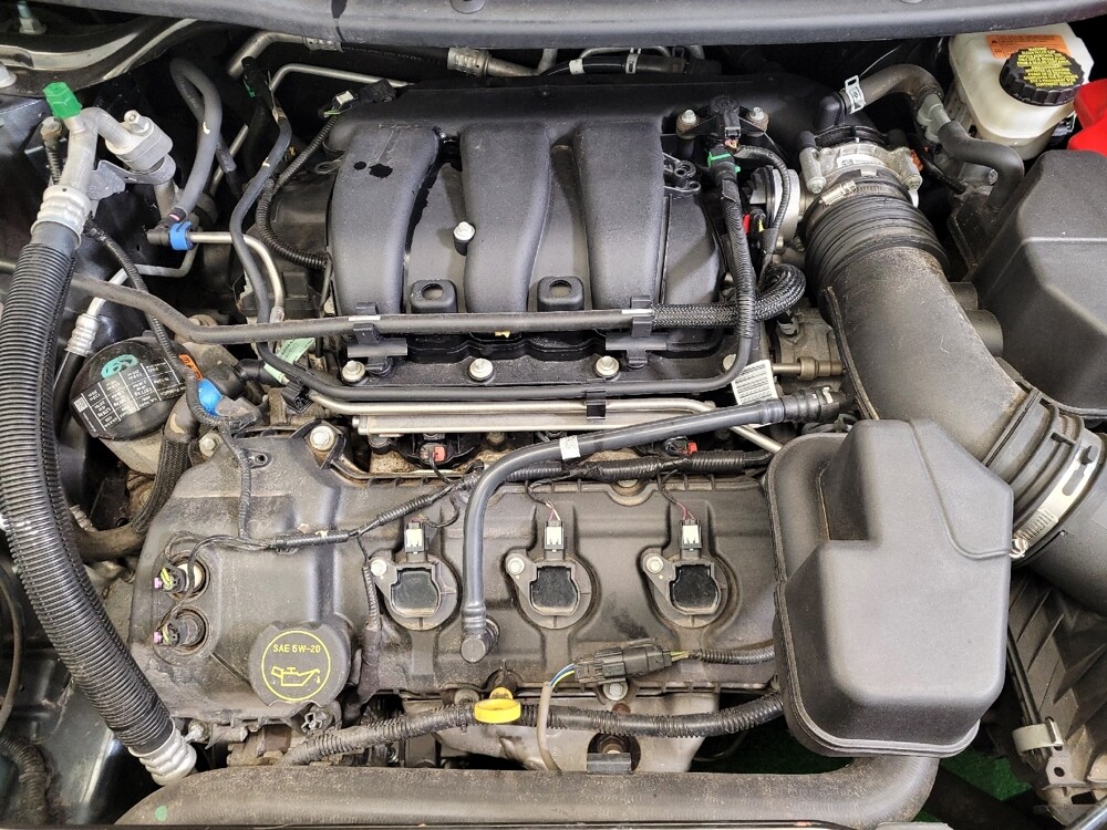 2018 Ford Explorer in Cincinnati, OH 45255 - 18123777 30