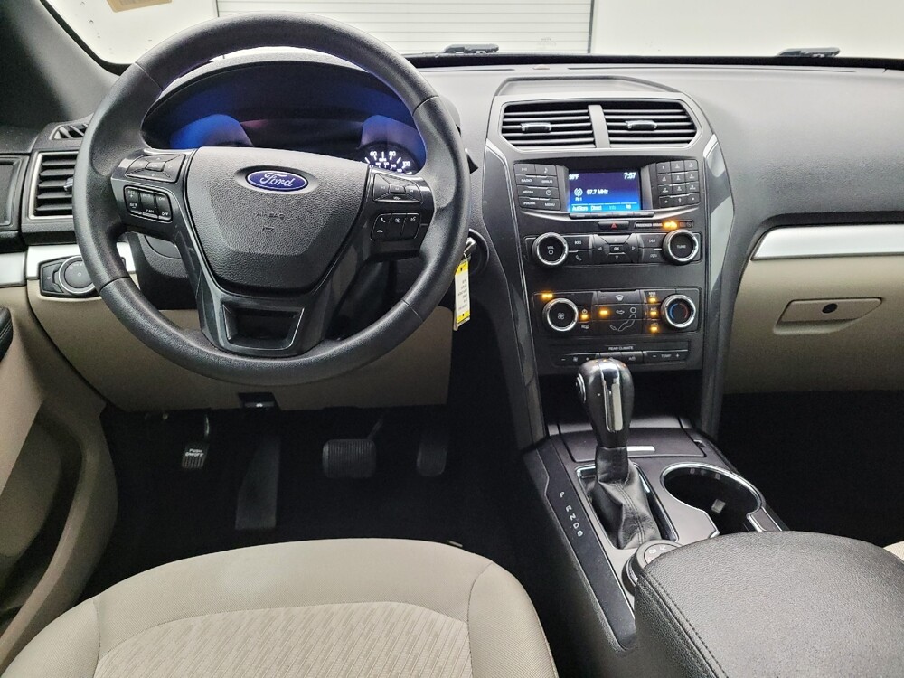 2018 Ford Explorer in Cincinnati, OH 45255 - 18123777 22