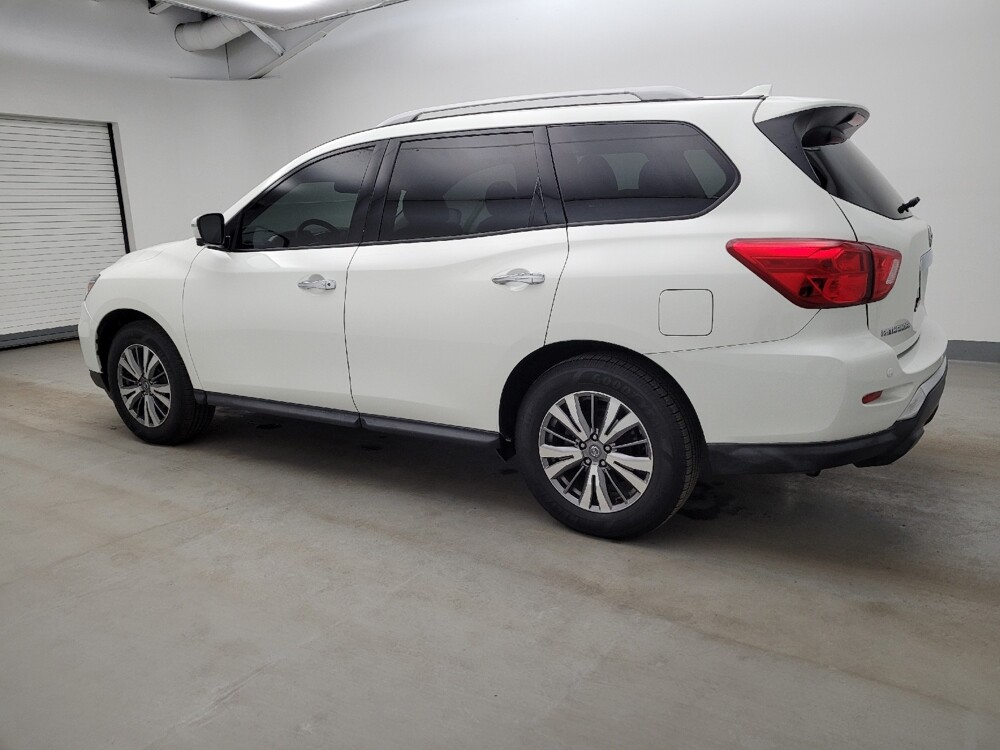 2019 Nissan Pathfinder in Cincinnati, OH 45255 - 18123778 3