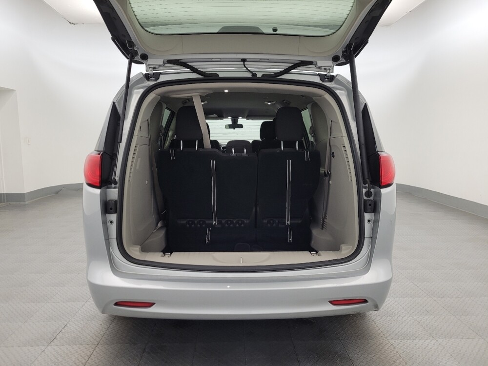 2022 Chrysler Voyager in Tucson, AZ 85705 - 18123782 29