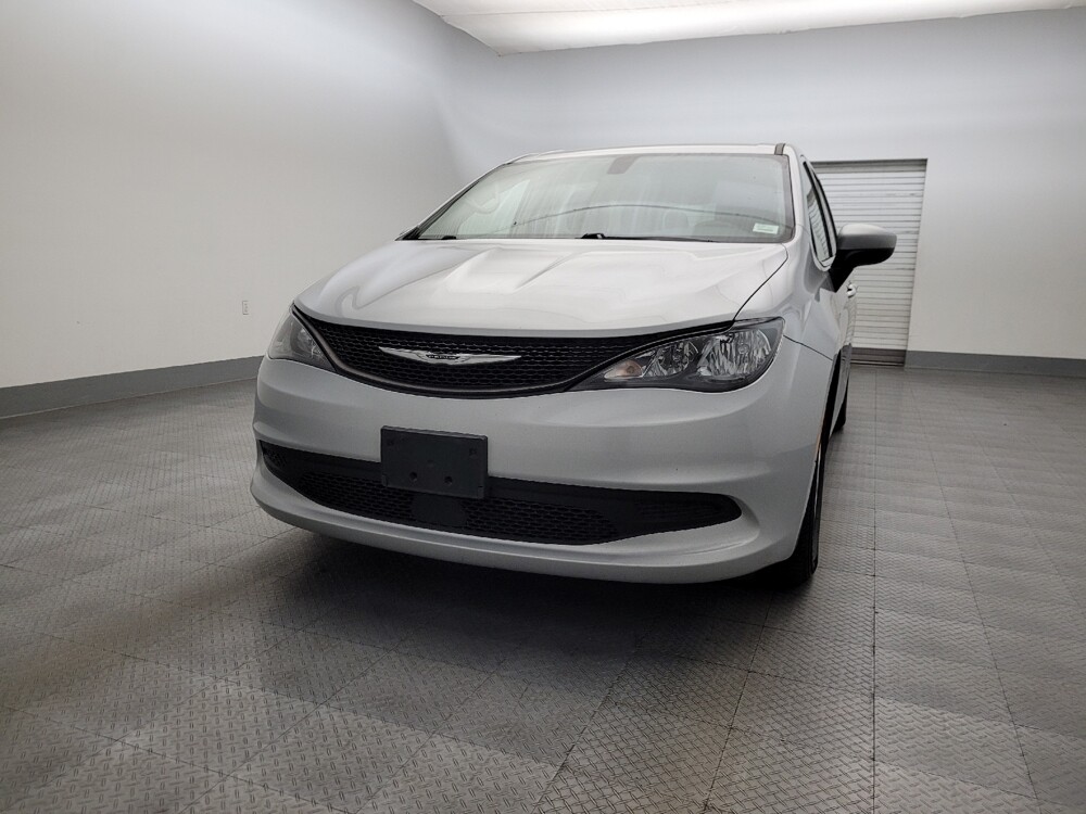 2022 Chrysler Voyager in Tucson, AZ 85705 - 18123782 15