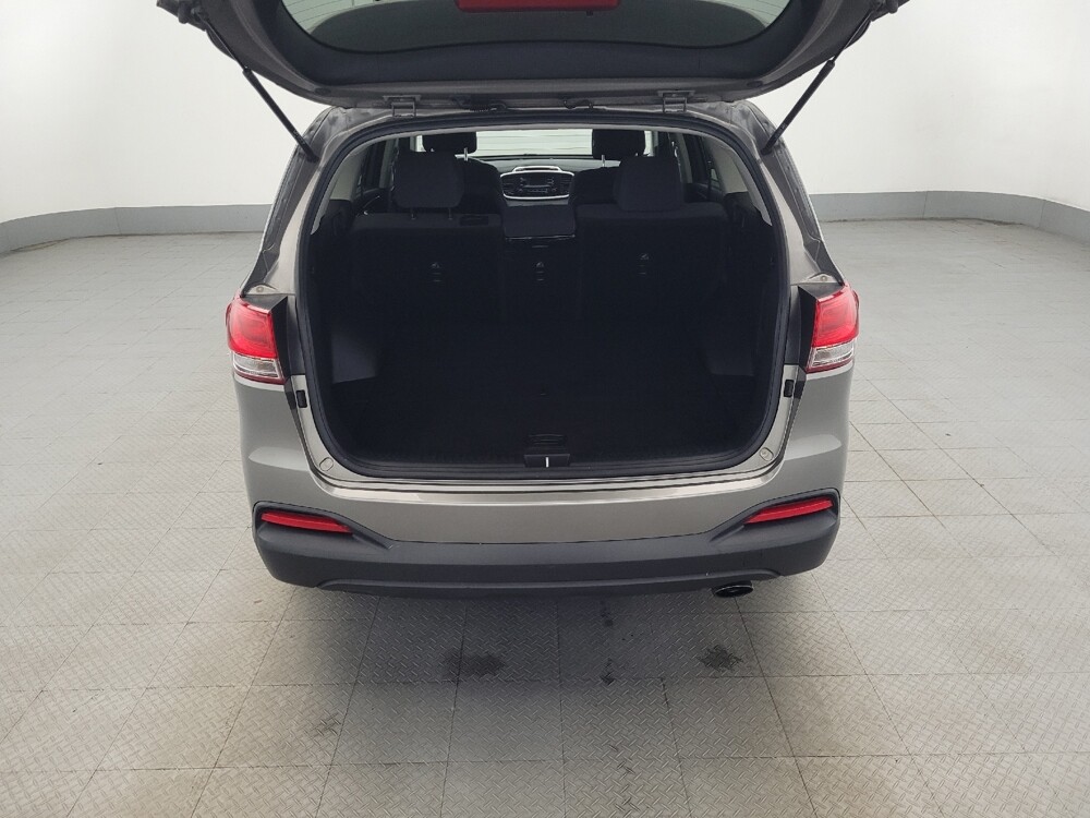 2017 Kia Sorento in Richmond, VA 23235 - 18123783 29