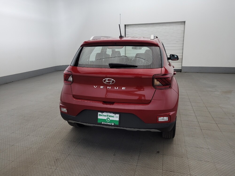 2023 Hyundai Venue in Pittsburgh, PA 15237 - 18123792 7