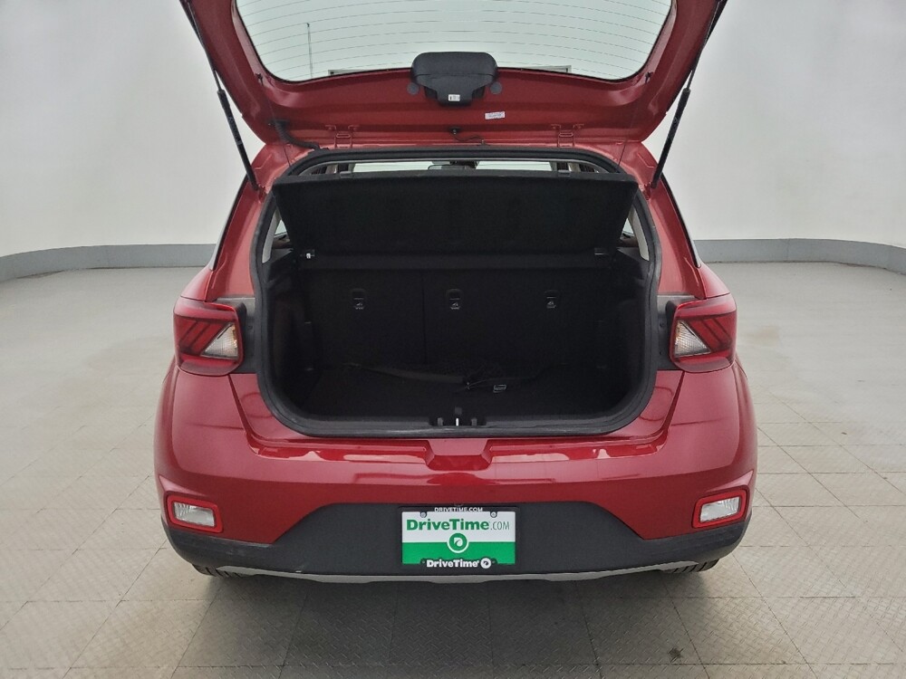 2023 Hyundai Venue in Pittsburgh, PA 15237 - 18123792 29