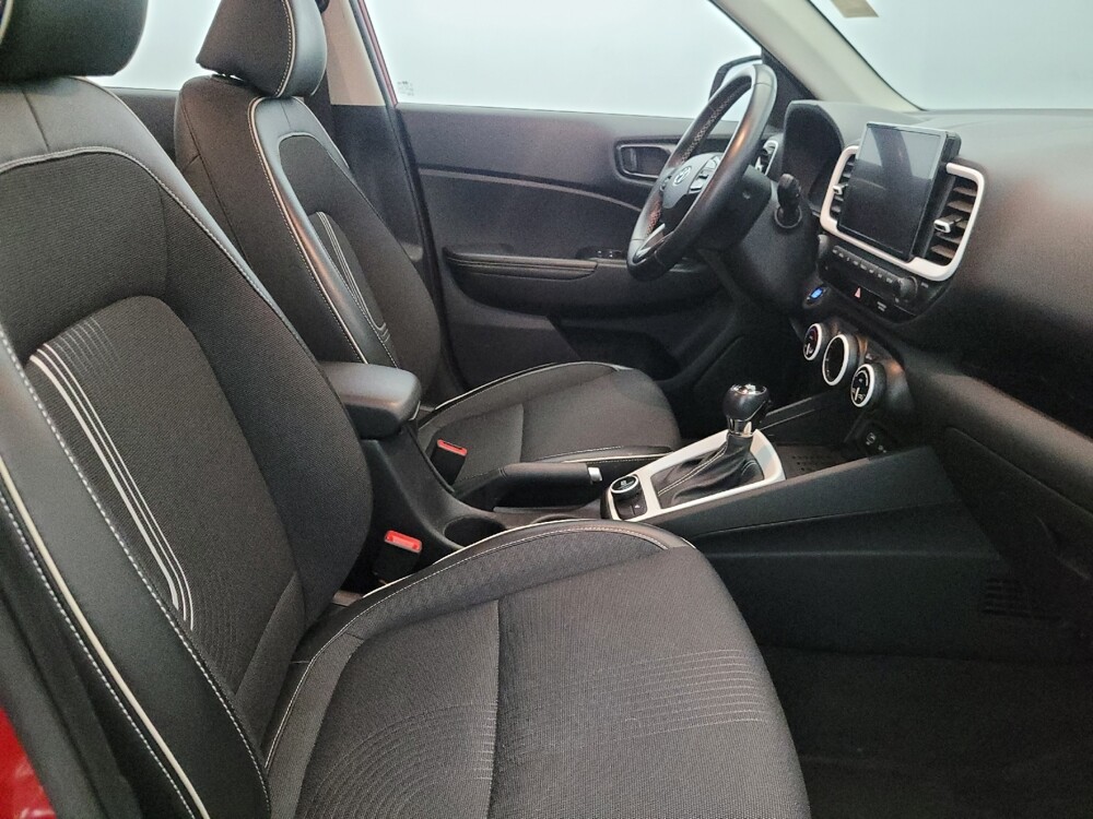 2023 Hyundai Venue in Pittsburgh, PA 15237 - 18123792 21