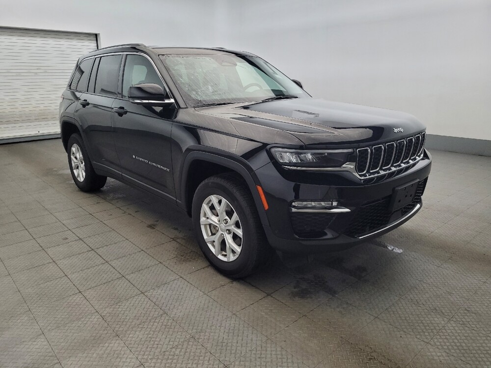 2023 Jeep Grand Cherokee in Pittsburgh, PA 15237 - 18123793 13