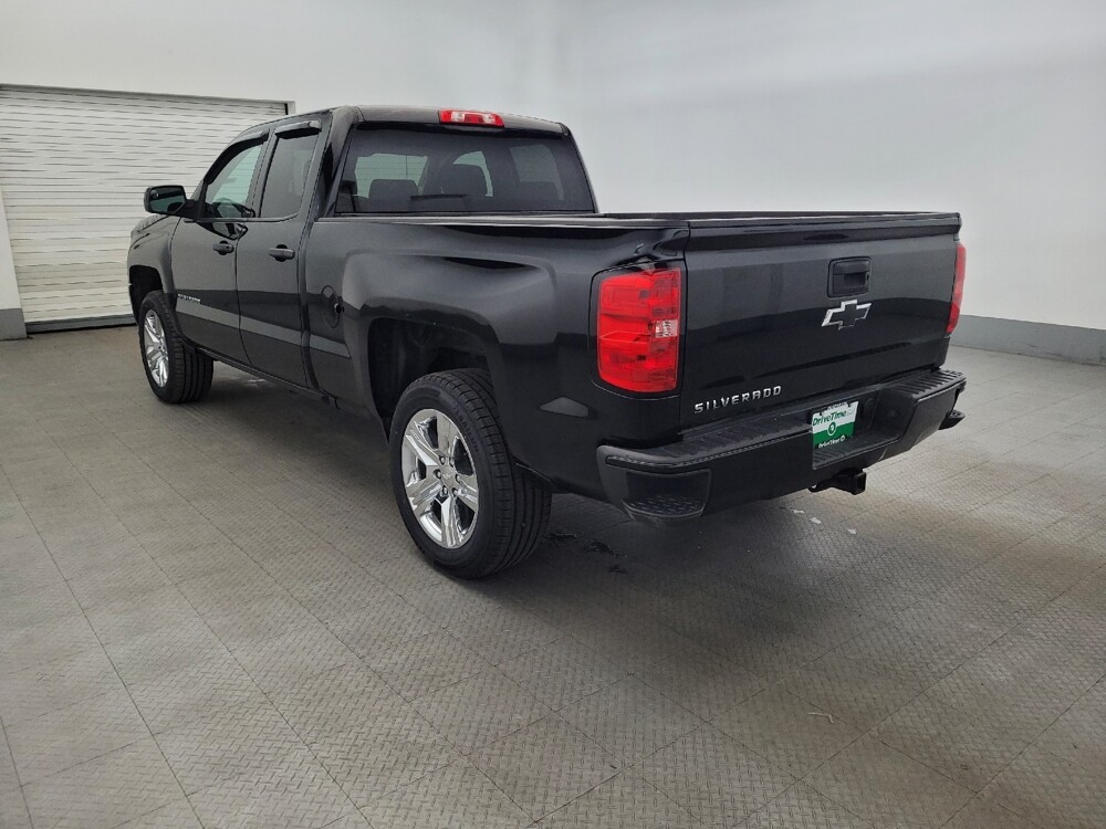 2018 Chevrolet Silverado 1500 in Plymouth Meeting, PA 19462 - 18123794 5